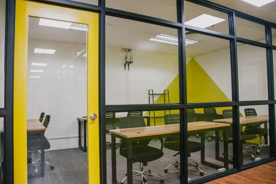 18sqm Office Unit for rent | Pasig City_03
